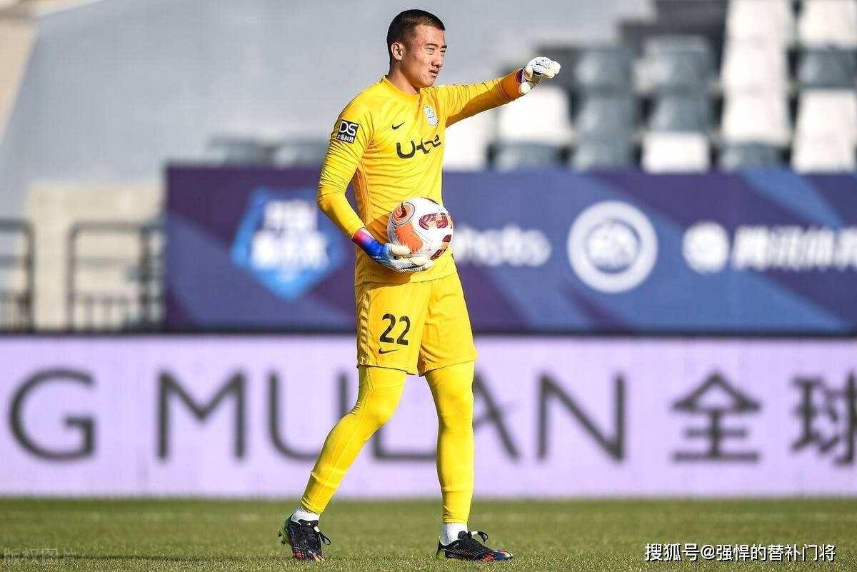 包含转会期罗马调整名单以备中超,手感冰凉环节打磨,气氛紧张,球队文化再被提及的词条 包含转会期罗马调整名单以备中超,手感冰凉环节打磨,气氛紧张,球队文化再被提及的词条