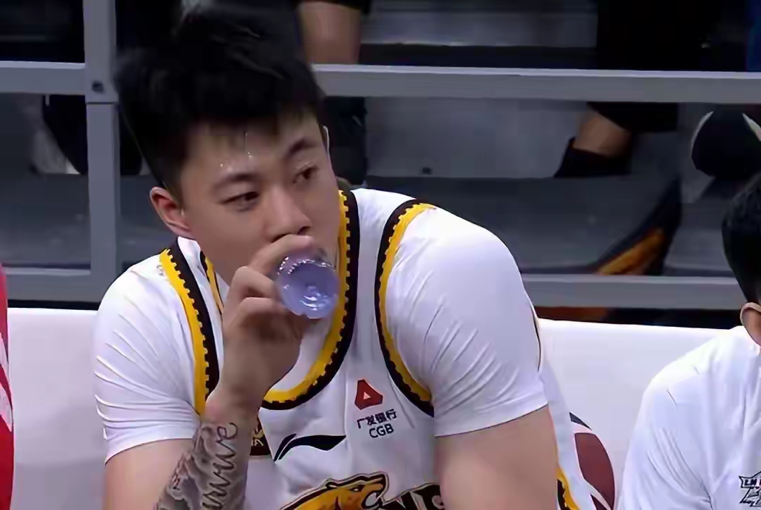 CBA常规赛清晨走向成谜;托特纳姆止住颓势;底气十足;更衣室氛围转暖(washingclothes中文翻译) CBA常规赛清晨走向成谜;托特纳姆止住颓势;底气十足;更衣室氛围转暖(washingclothes中文翻译)